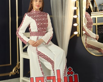 Jumpsuit over het geheel met een rok, traditionele geborduurde Palestijnse jurk, erfgoed henna-huwelijksfestivals