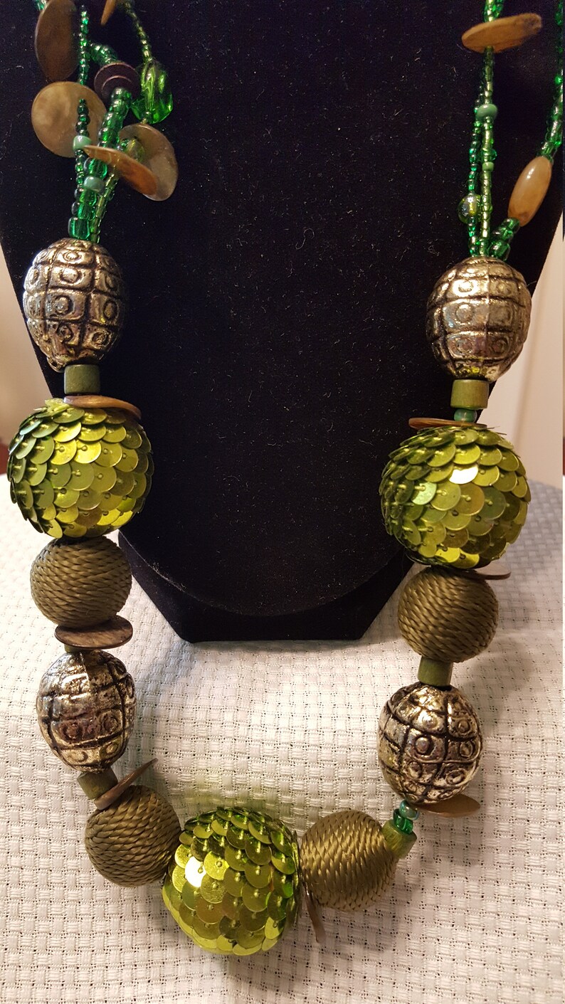 Green bead necklace sequins glass seed beads shell accents vintage bead cluster earrings