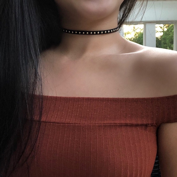 Vintage matte gold woven choker necklace on black suede cord