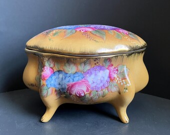 Footed Porcelain Trinket Box Roses Hydrangeas Gold Trim Removable Lid c1995