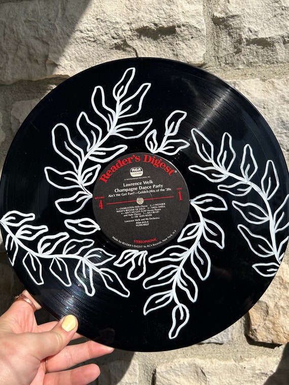 Vinyl Record Painting Simple Leaf Design - Etsy