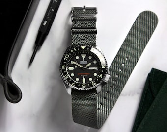 Platinum Grey Tudor Twill One-Piece, Single Pass Watch Strap, Grey (20mm & 22mm)