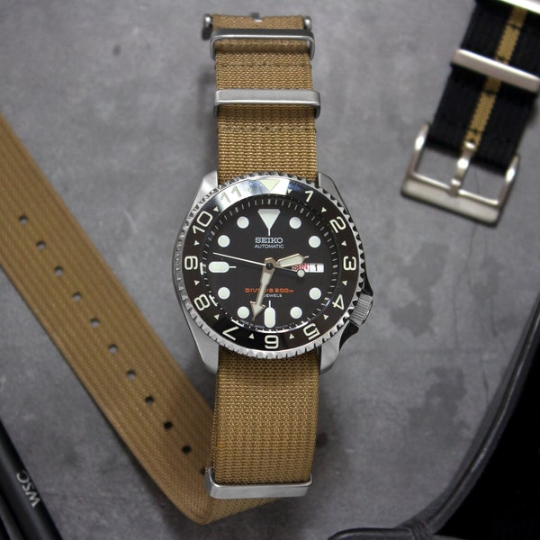 Bracelet de montre en nylon côtelé marron clair, marron (20 mm et 22 mm)