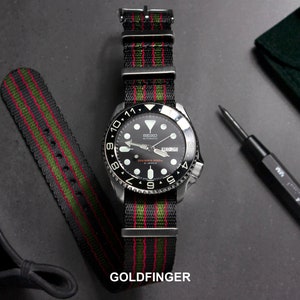Collection Premium Bond Mourir sans délai, Spectre, doigt d'or, bracelets de montre 20 mm et 22 mm Goldfinger