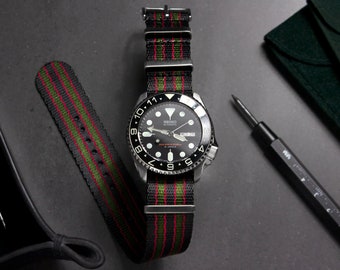 Premium Bond Goldfinger Classic Seatbelt One-Piece Watch Strap, Black Green Red (20mm & 22mm)