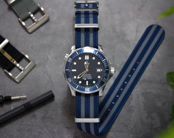 Bracelet de montre en nylon côtelé bleu marine Spectre, gris bleu (20 mm et 22 mm)