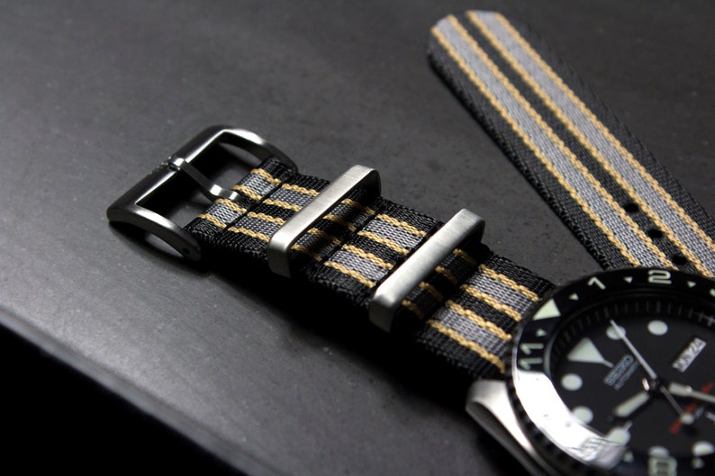 Premium Bond No Time To Die Seatbelt Watch Strap, Black Grey Khaki 20mm & 22mm zdjęcie 5