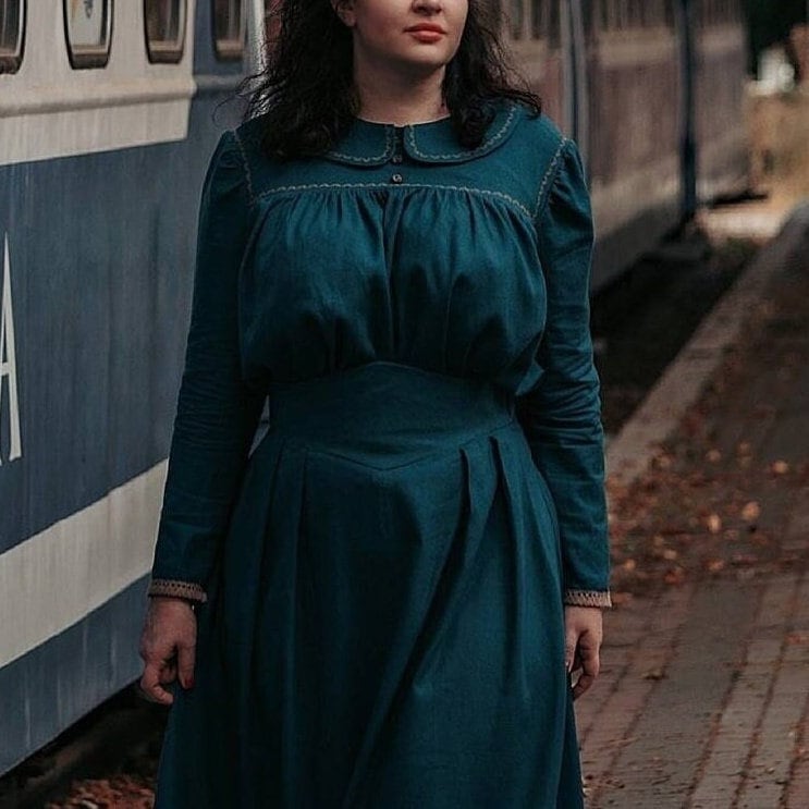 Enola Holmes Costume UK