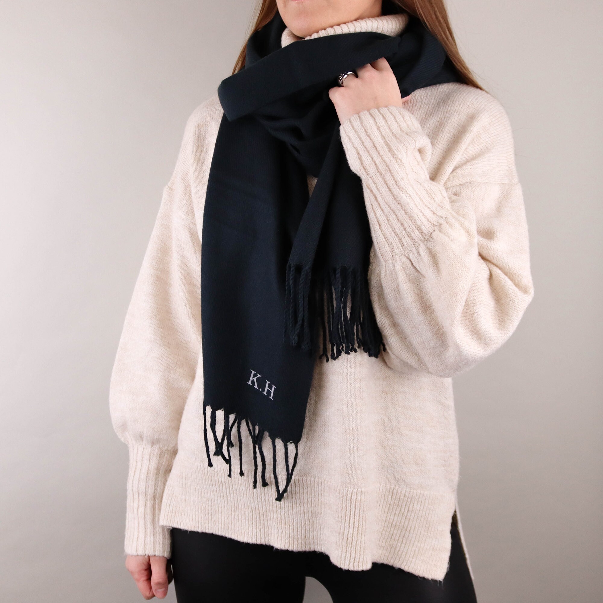 小物 COMFORTABLE REASON Academic Scarf NAVY Sumi Padded Scarf – Kuwano