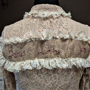 Jacket beige cream lace women reworked upcycled shabby chic art wearable embroidery cotton vintage altered couture designed Size S