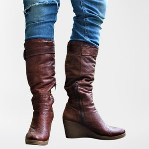Brown leather suede boots shoes platforms women heels vintage women Size 38 EU/ 5 UK/ 7.5 US/ 24.5 cm/ 9.65 inches