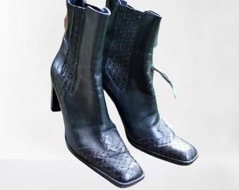 Black vintage high heels leather embossed women ankle handcrafted boots Freeland 90s 2000s made in Italy  Size 41 EU/ 7 UK/ 9.5 US