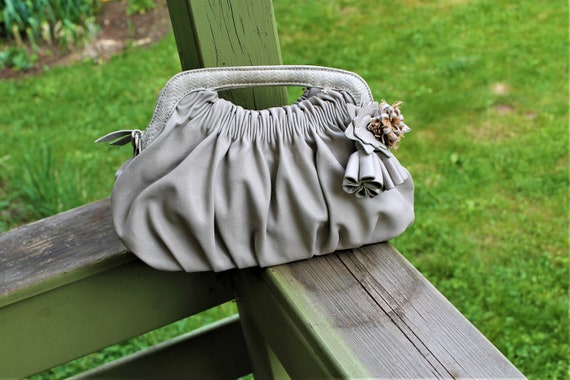 Gray tote purse hotsell