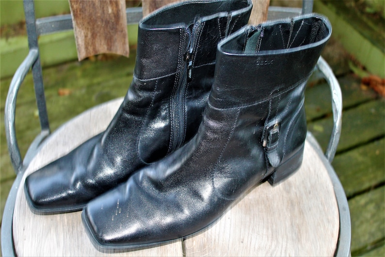 Black shoes leather block low heels boots ankle vintage women comfy Geox made in Brazil Size 40 EU/ 6.5 UK/ 9 US image 4