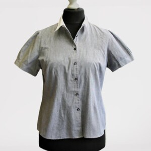 Vintage grey white short sleeves blouse shirt button down women office cotton top size M