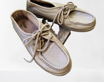 Vintage beige shoes leather moccasins women Cuddlers soft comfy grey Size 6.5 US/ 37 EU/ 4 UK