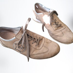 Beige vintage nubuck leather shoes sneakers femmes Gabor taille 40 EU/ 6,5 UK/ 9 US