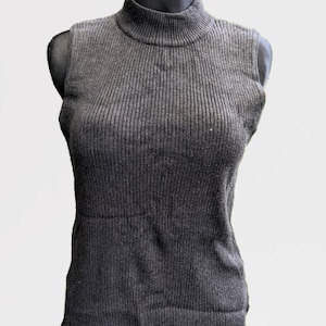 Dark grey knitted top vintage blouse sweater Women sleeveless Size M L
