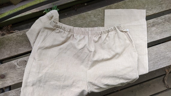Vintage Trousers Pants of White Women Slim Hips Capris Size L/ 40 EU/14 GB  -  Canada