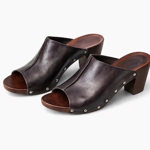 Vintage dark brown shoes mules clogs wood leather women made in Italy Size 39 EU/ 8.5 US/ 6 UK image 1