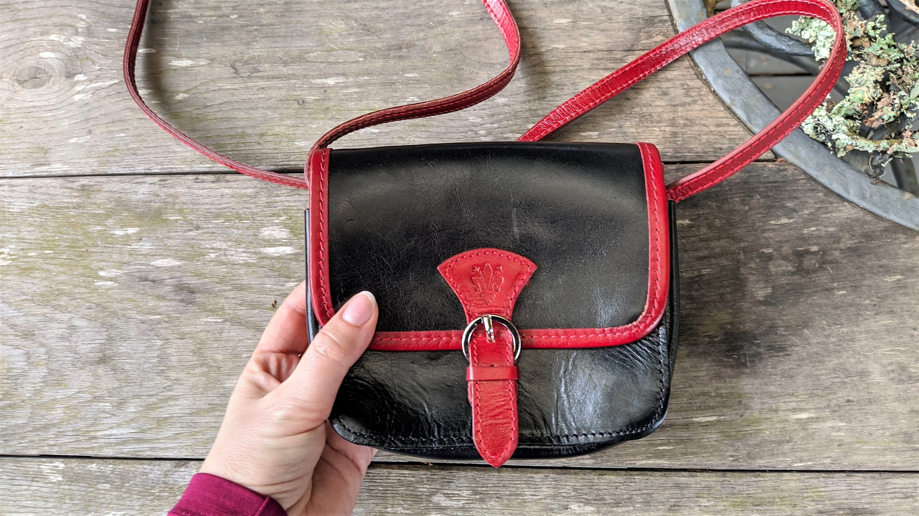 Vintage Black Red Mini Crossbody Bag Messenger Purse Leather 