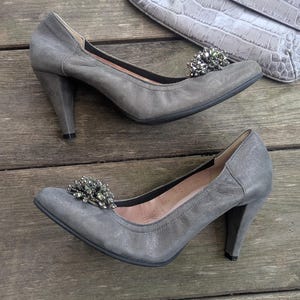 Grey vintage heels shoes pumps leather Le babe made in Italy size 40 eu/9 us/6.5 uk