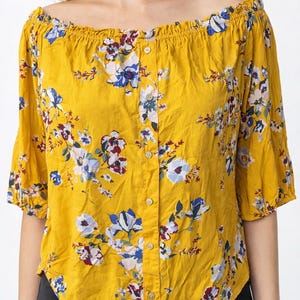 Blusa gialla vintage da donna in viscosa Jean Pascal floreale con bottoni Taglia L