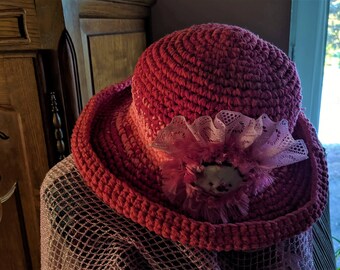 ピンクのシャビーシックな帽子、バケツ、コーラル、ウェアラブルアート