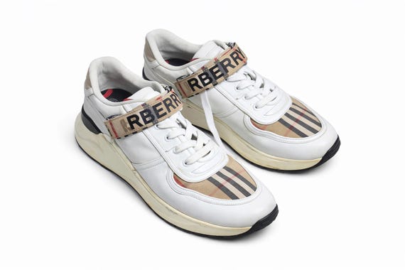 Burberry Striped Sneakers - White and Brown Burberry | Shoes | Burberry Striped Beige And White Sneakers  main image 3