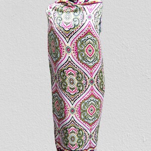 Vintage scarf large oversize satin ornament green red pink black wrap