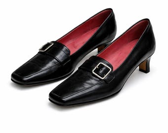 Vintage zwarte leren damesschoenen medium pumps met hakken met gesp Maat: 39,5 EU/6 UK/ 8,5 VS