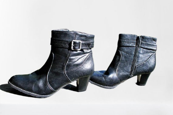 Ladies boots hotsell size 9 uk