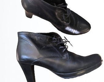 Black vintage leather heels shoes ankle boots women Tamaris Size 40 EU/ 6,5 UK/ 9 US