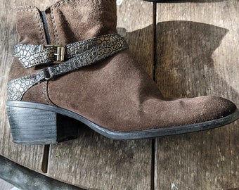 Vintage brown ankle boots shoes women suede leather Tamaris Size 40 EU/9 US/ 6.5 UK