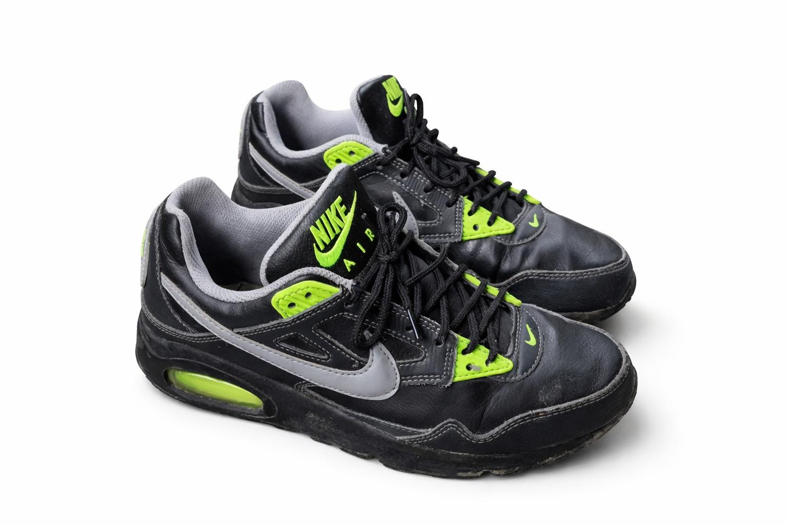 rare nike mens shoes