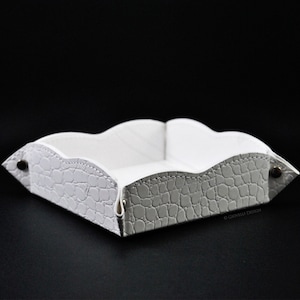 White Storage Tray with Croc Pattern - Curvy Leatherette Pocket Emptier