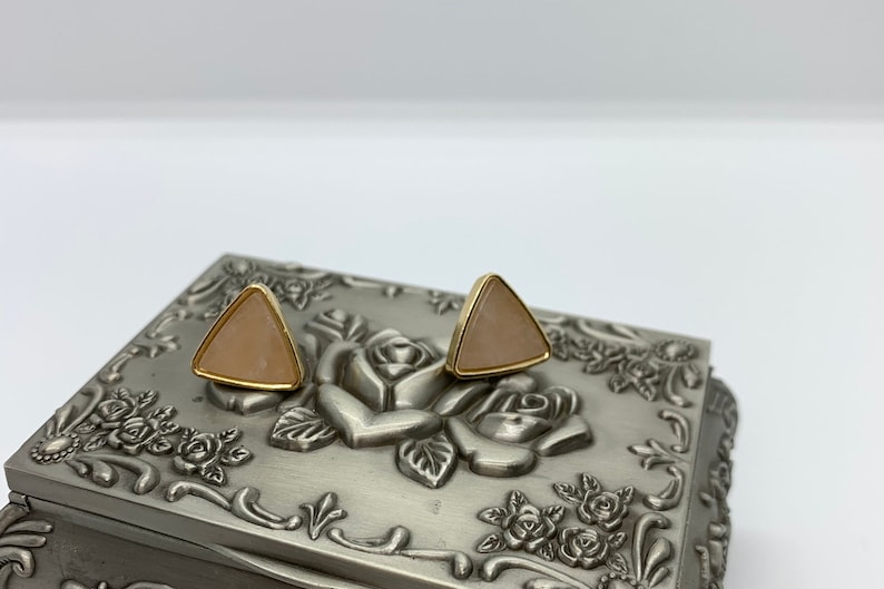 Gold tone stud earrings with natural stone triangle stone earrings triangle shape stud earrings