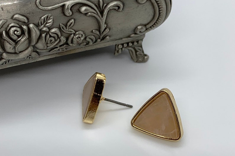 Gold tone stud earrings with natural stone triangle stone earrings triangle shape stud earrings