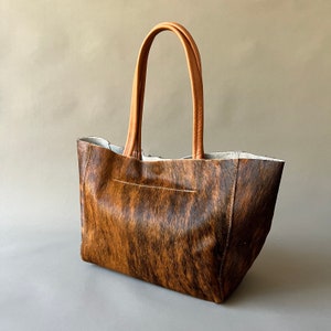 Cowhide tote bag Argentina image 5