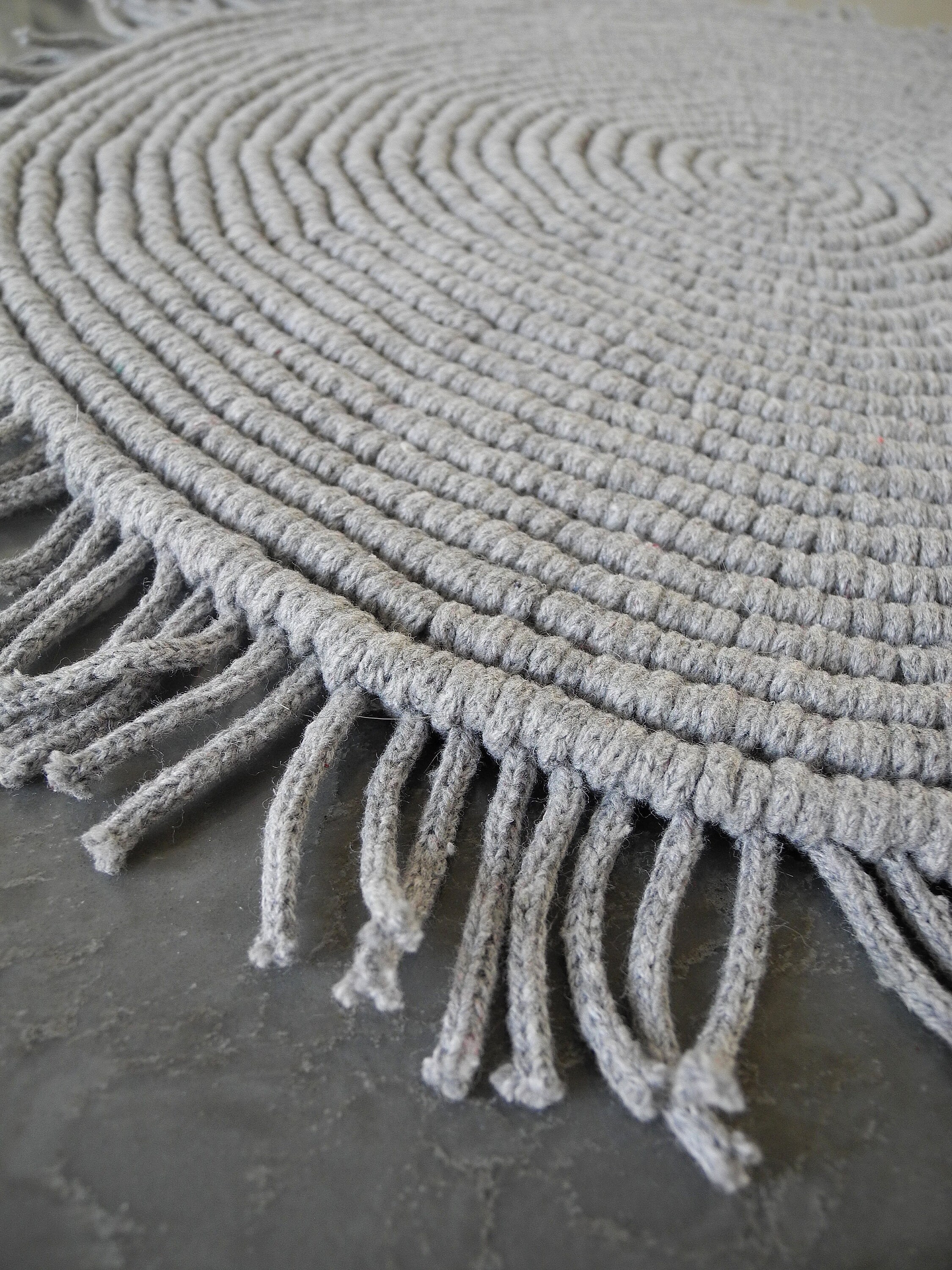 Large Round Macrame Placemat Boho Home Decor Wedding Table Etsy