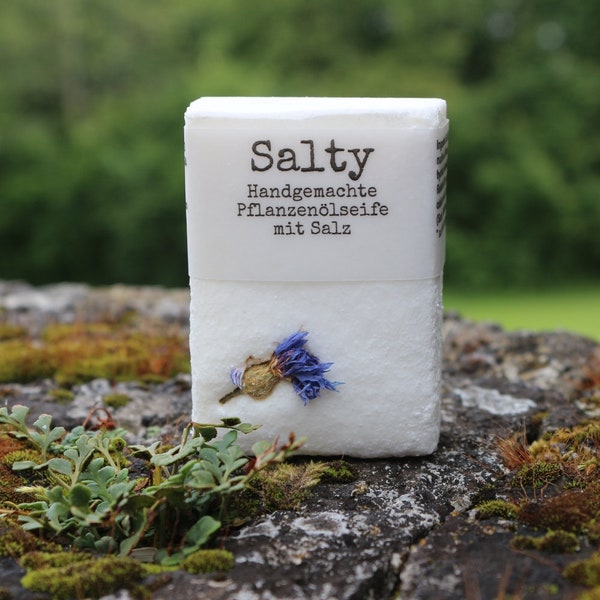 Salty - Handgemachte Naturseife 120g mit dem Salz der Urmeere – ohne Duft - Sanftes Peeling, Salzseife, Peelingseife, Steinsalz, vegan