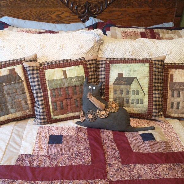 primitive saltbox house for the 4 th of july