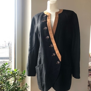 Blazer vintage en lin noir des années 90. Blazer ample de style Trachten. Taille L