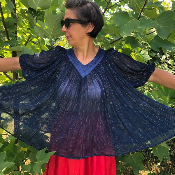 Vintage Indian gauze tent blouse. Viscose Midnight blue with rainbow lurex threads Bohemian blouse.