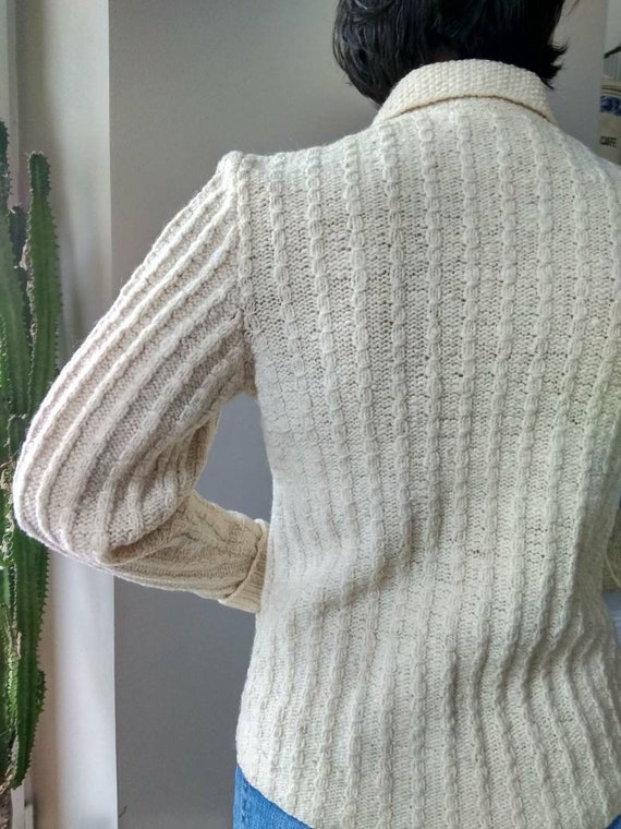 Vintage 40s, 50s hand knitted ivory wool cardigan… - image 3