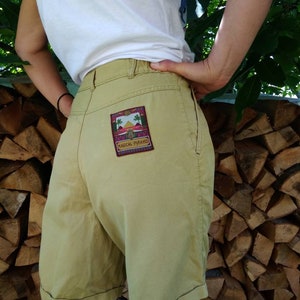 Vintage 90s olive polished cotton high waist khaki shorts