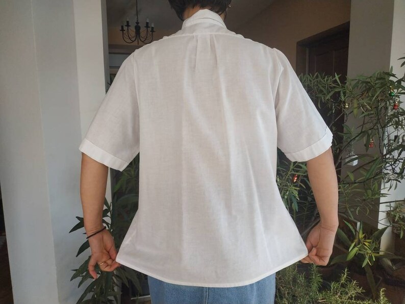 White cotton half sleeve blouse L size Vintage G\u00f6ssl Austrian folk style blouse