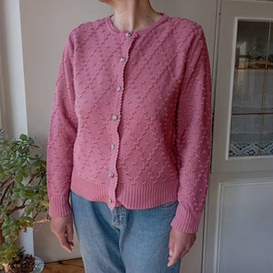 Vintage 80-90er Jahre rosa Strickjacke. Größe M-L.