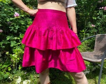 Vintage 80s magenta Pink Raw Silk flared Skirt. Principles Petites label Pink Silk Skirt. M size