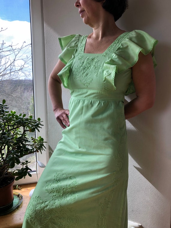 Vintage 70s pinafore dress. Light green cotton fr… - image 8